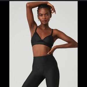 ALO YOGA sports bra